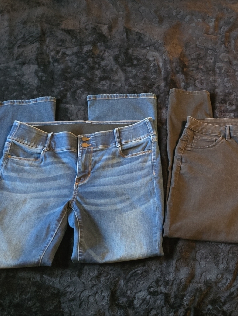 Two Pairs Womens Sz 14 Jeans Bootcut And Skinny